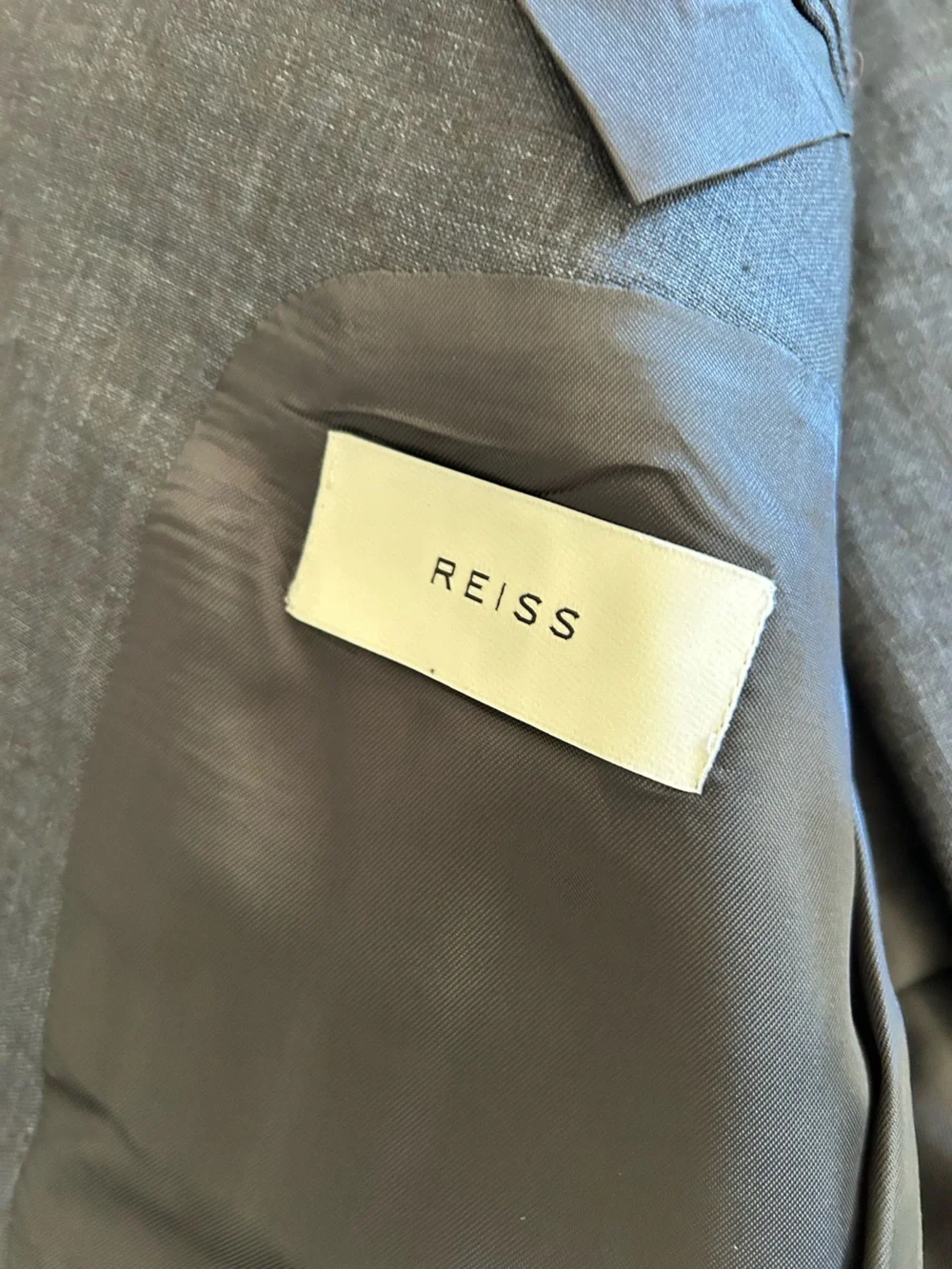 Reiss Navy Blue Single-Breasted Linen Blend Suit jacket and pants